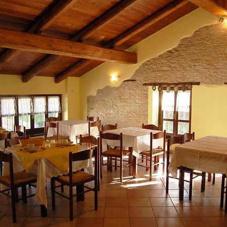 Agriturismo 'D Raine Montelupo Albese Exterior foto