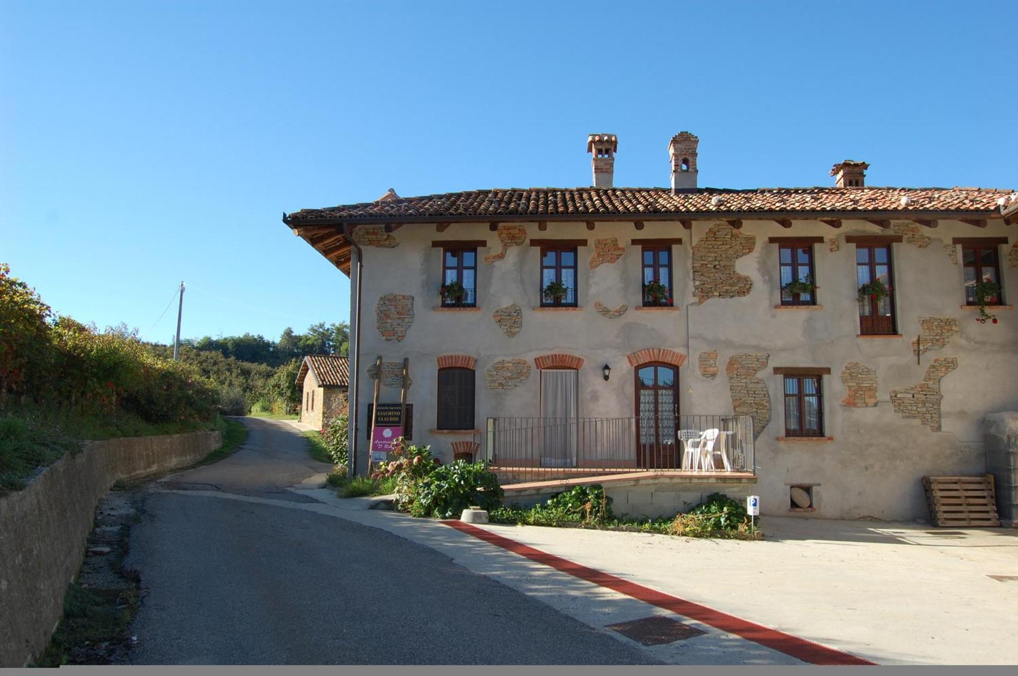 Agriturismo 'D Raine Montelupo Albese Exterior foto